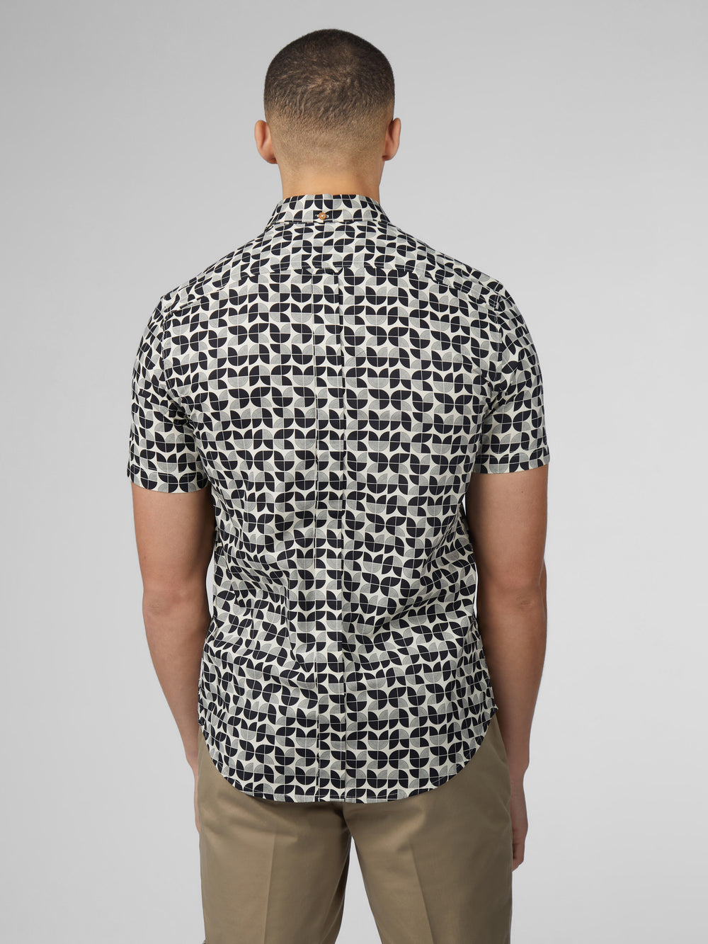 Black Ben Sherman Linear Shirts | 1425-MEAQB