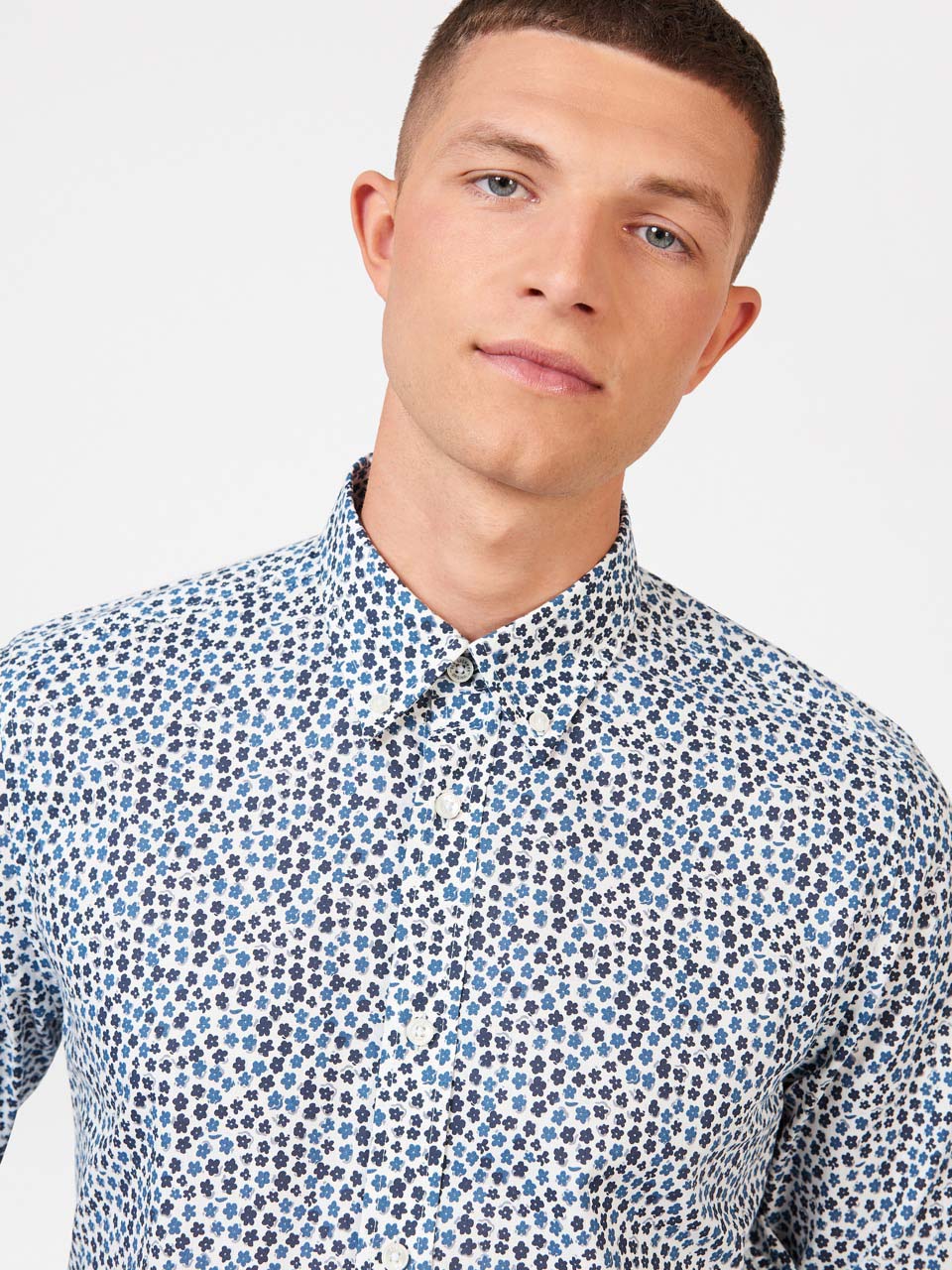 White Ben Sherman Ditsy Floral Print Long Sleeve Shirts | 4853-IXTMP