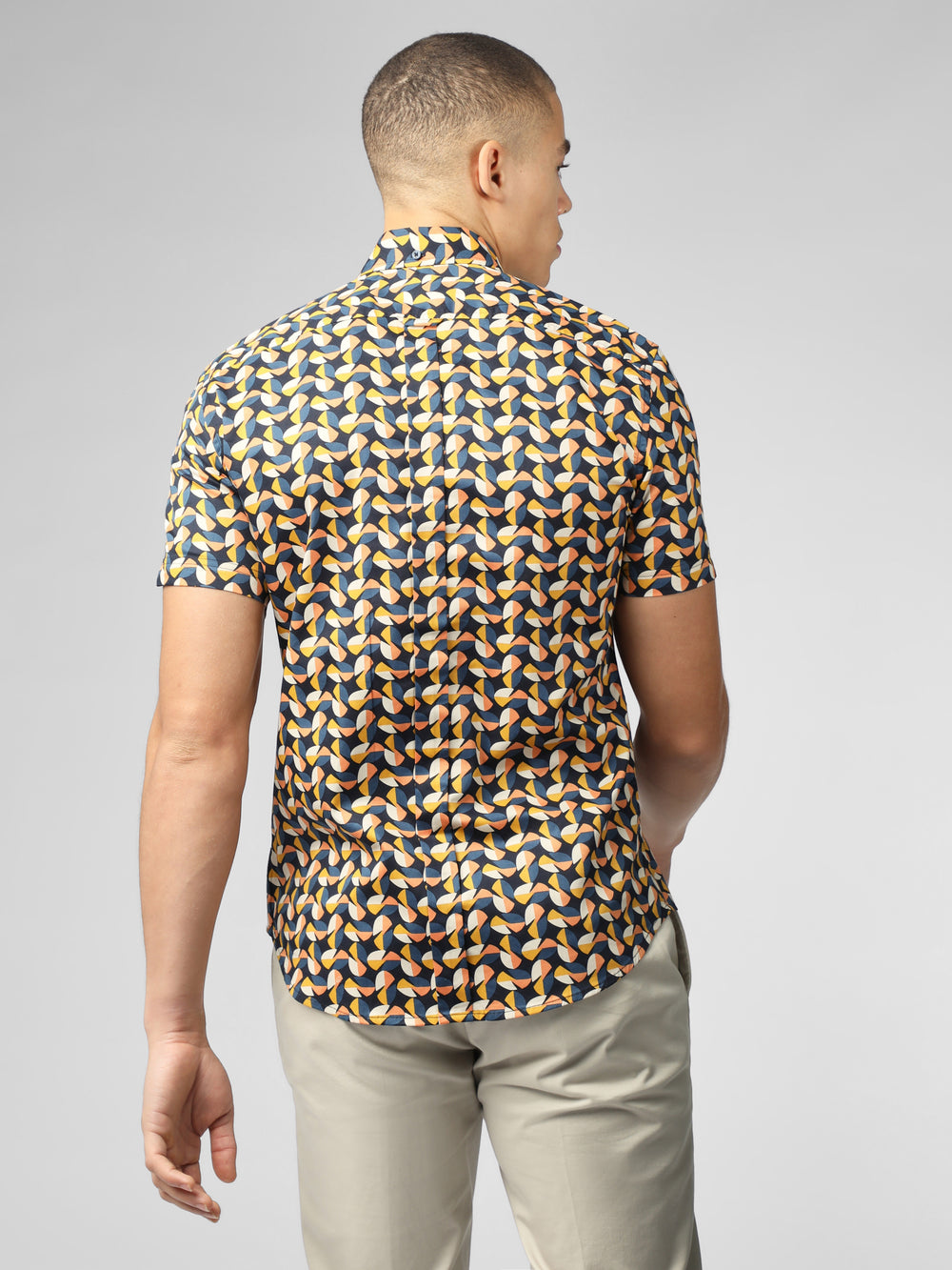 Yellow Ben Sherman Bahaus Geo Shirts | 6178-PHCDF