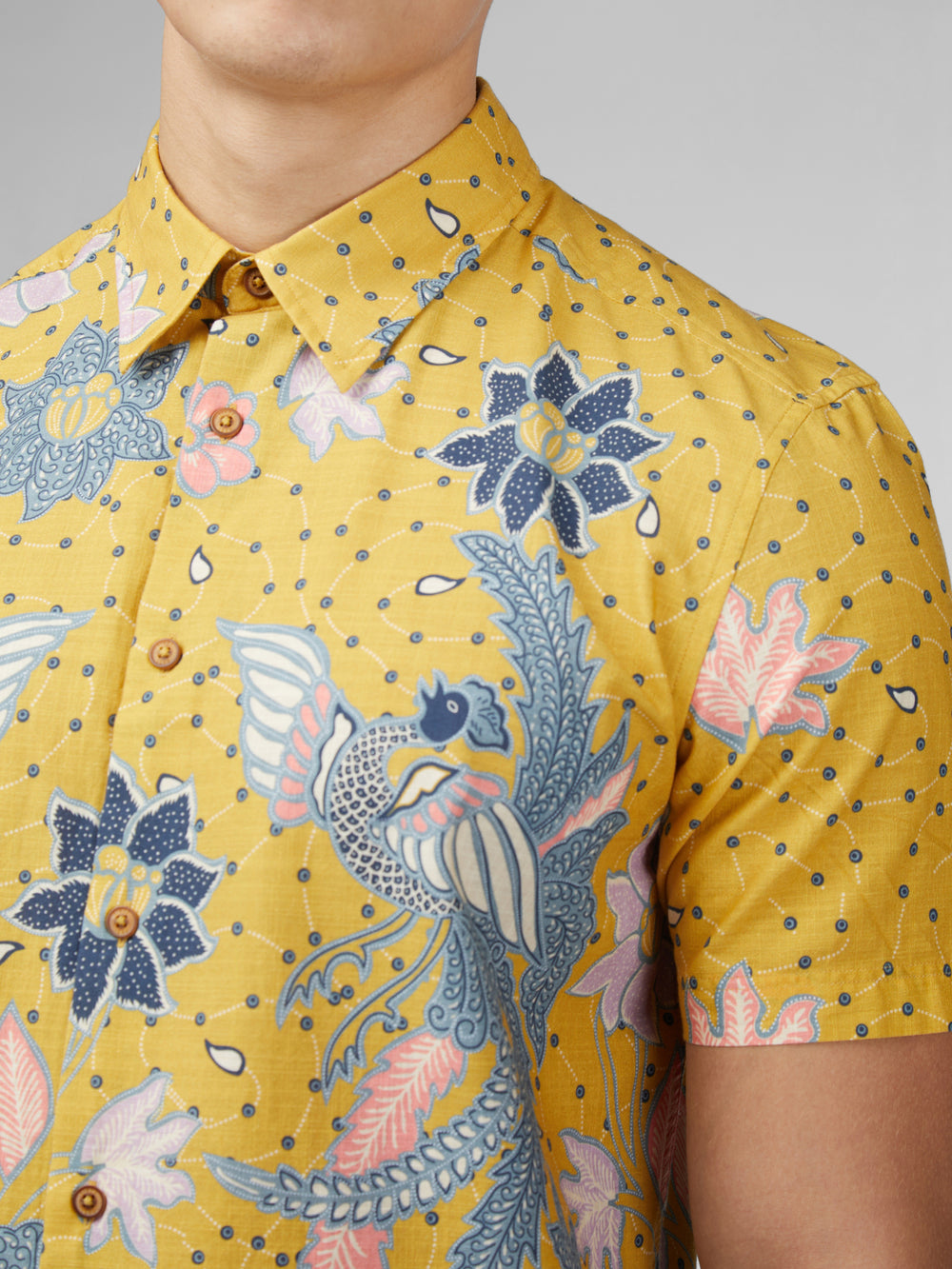 Yellow Ben Sherman Signature Abstract Botanical Print Shirts | 6245-RCDPF